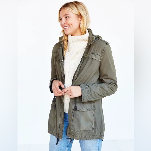 Levi’s Army Green Cotton Parachute Parka - Picture 1 of 11